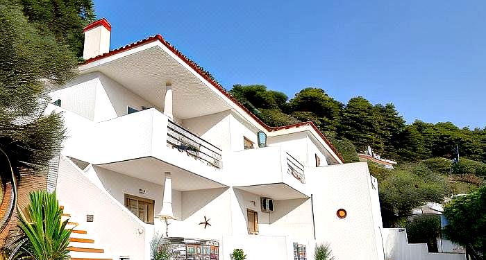 Skiathos Lagoterra Apartments